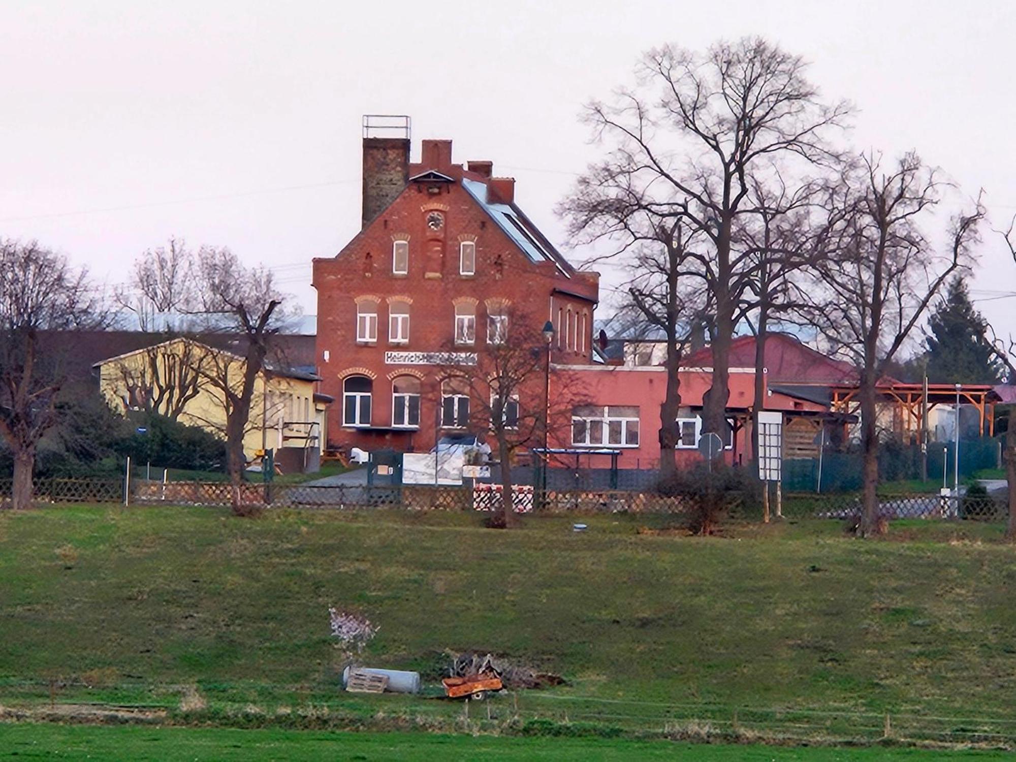 Gaestehaus Heinrich Heine Schule Bad Dürrenberg Exteriér fotografie